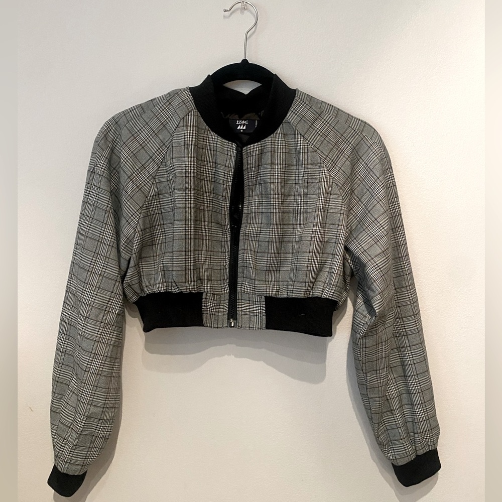 1245 Cropped Checkered Zip Up Jacket - Size M